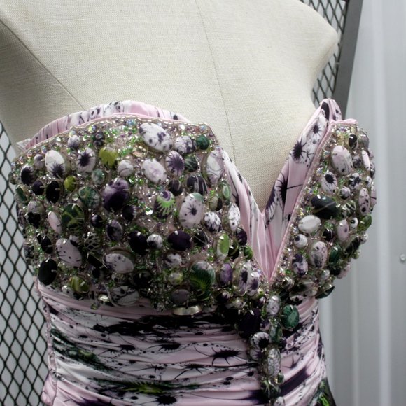 Tony Bowls Statement Gown - Picture 7 of 11